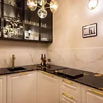 Canvas House Fragola - Heart Of Kazimierz Appartement