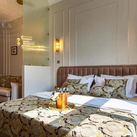 Canvas House Fragola - Heart Of Kazimierz Apartment *