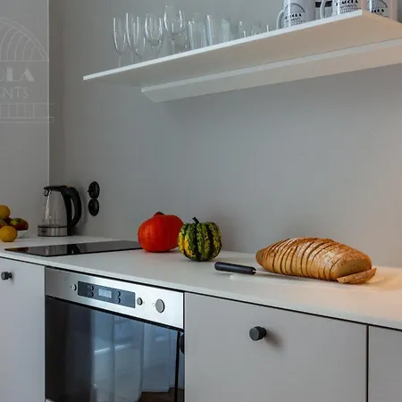 Canvas House Fragola - Heart Of Kazimierz Apartment