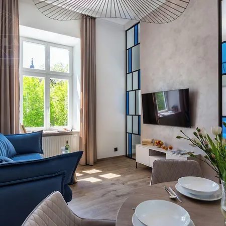 Canvas House By Fragola Collection Krakau