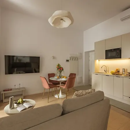 Canvas House By Fragola Collection Appartement Krakau